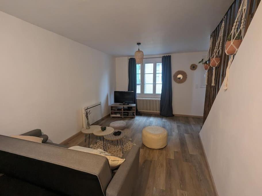 Marmoza - Maison Plein Coeur De Village Saint-Geniez-dʼOlt 外观 照片